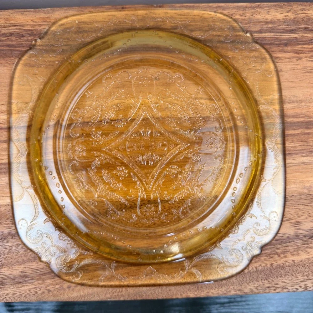 Vintage Federal Glass Yellow Madrid 7.25